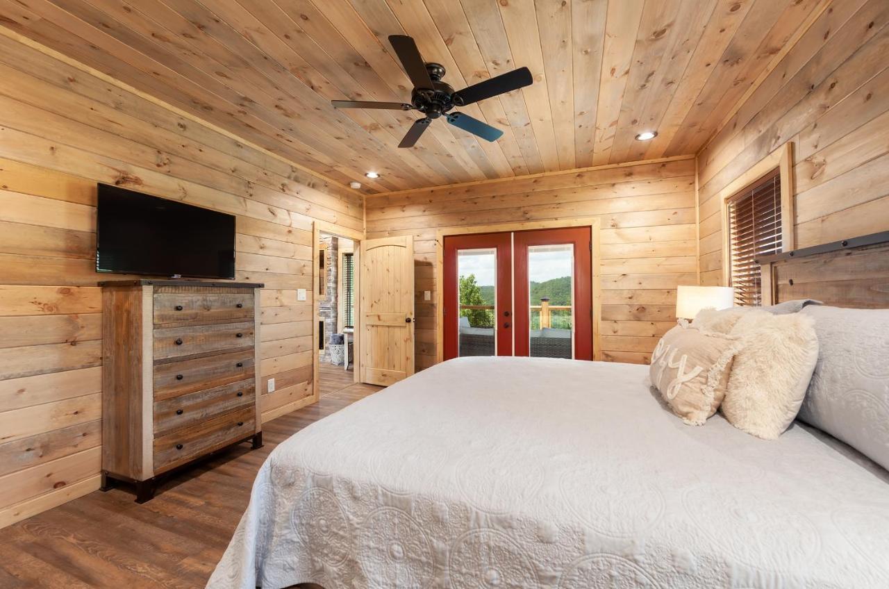 Thunder Mountain Lodge Cabin Sevierville Eksteriør billede
